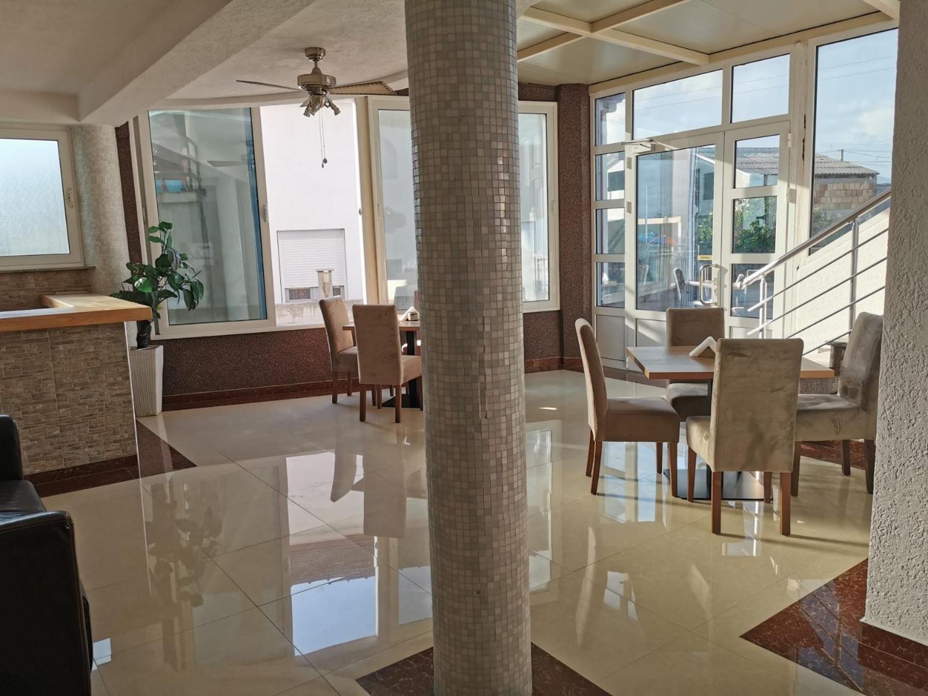 "House Muenster" Bed&Breakfast - Ulcinj Donji Stoj Eksteriør bilde