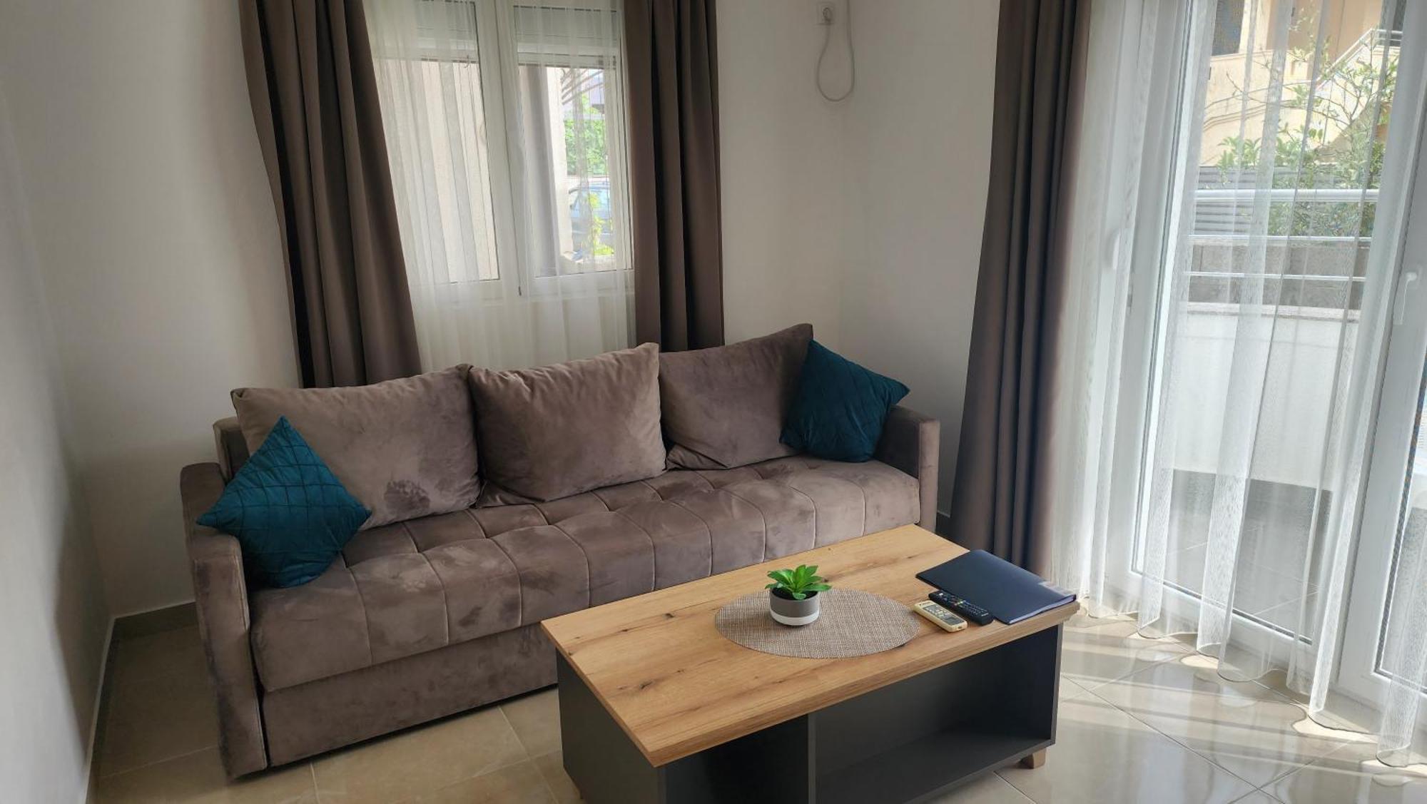 "House Muenster" Bed&Breakfast - Ulcinj Donji Stoj Rom bilde