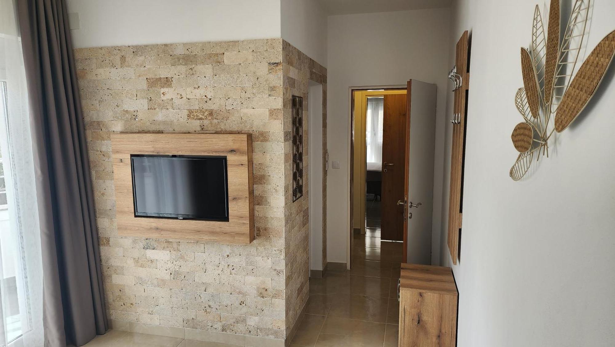 "House Muenster" Bed&Breakfast - Ulcinj Donji Stoj Rom bilde